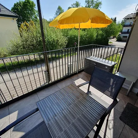 Where Thee And Sun Meet At Allina Apartmán *